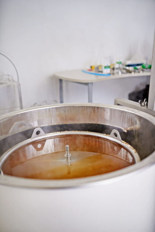 Warm Spirits: The Advantages of Tote Heating in Distillery Processes