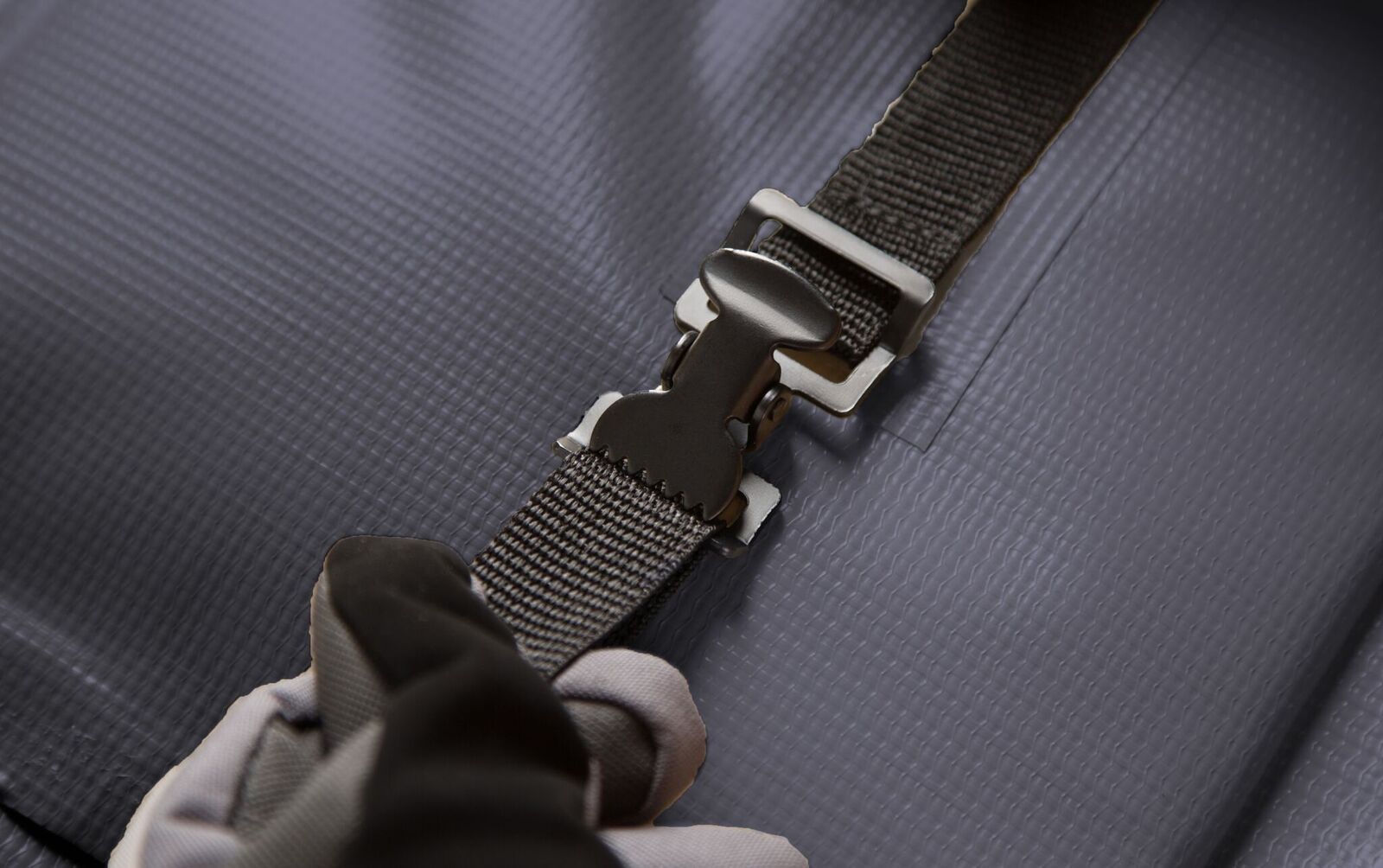 Nylon Strap TH330-240V Tote Heater from HeatAuthority.com