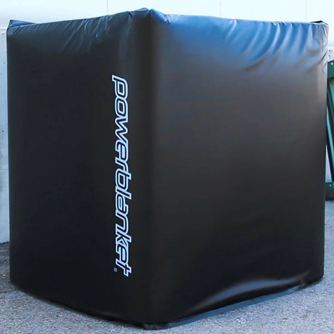Covers that Do More: Choosing Insulated vs Heated IBC Tote Covers