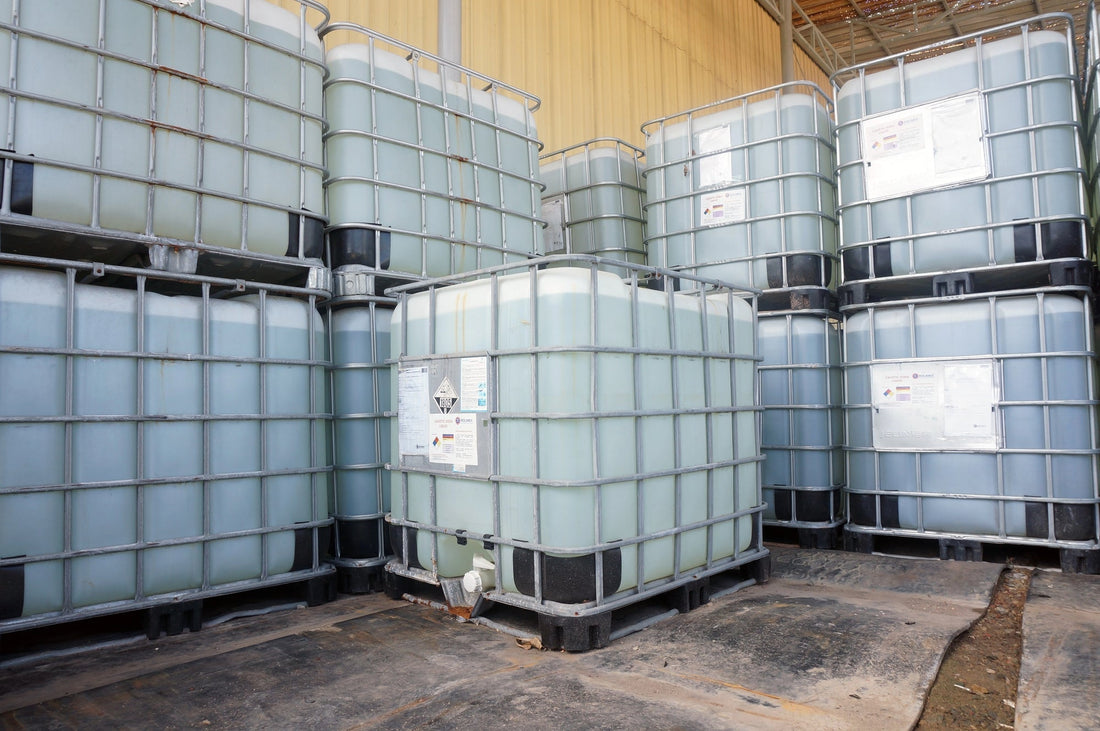 How Much Does 330 Gallons of Water Weigh? (Full Guide)
